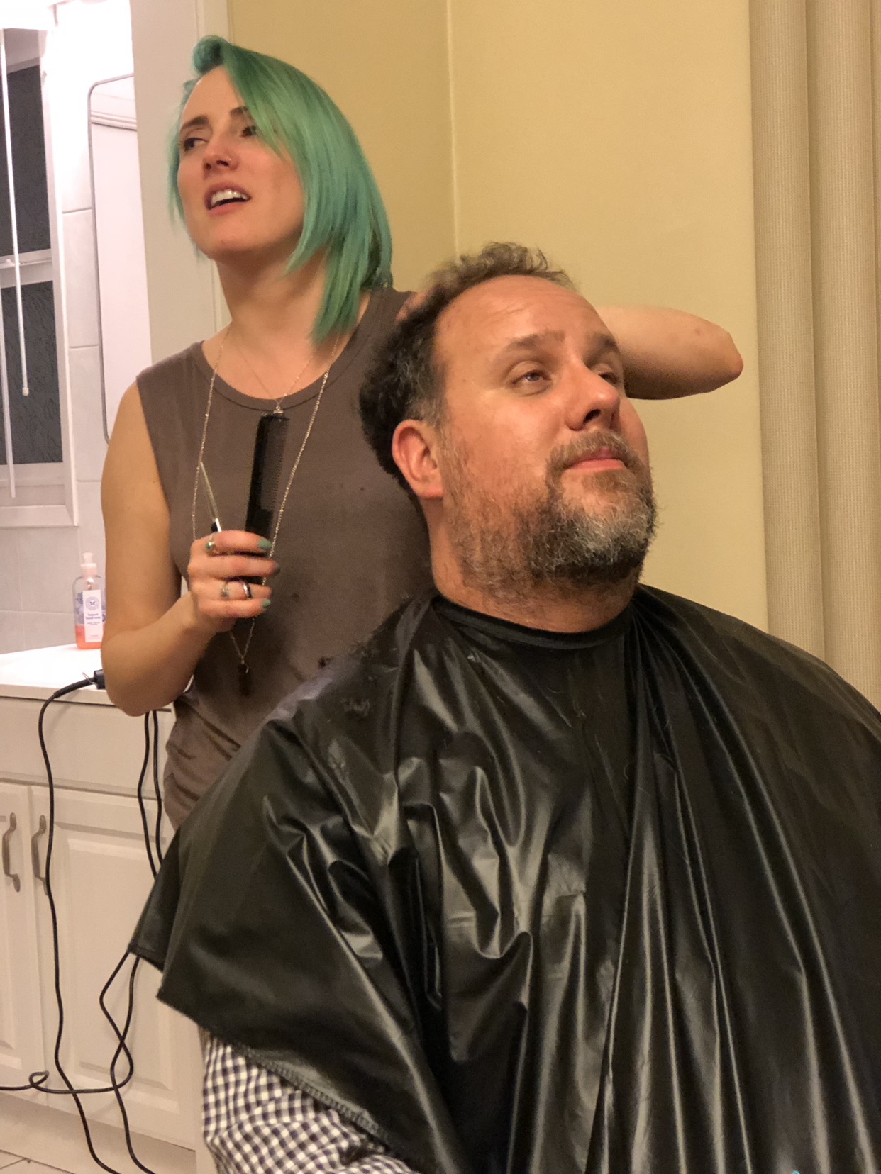 13ed31f9-4d2e-40d3-aa8f-8f4a575ef78f