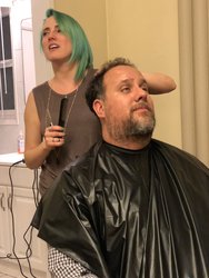 Sara’s haircut at Friendsgiving (11-25)